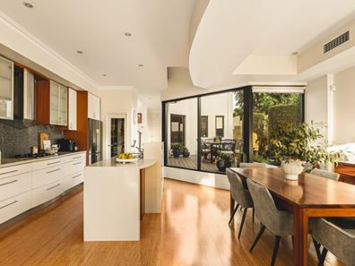 86A McCourt Street, West Leederville WA 6007