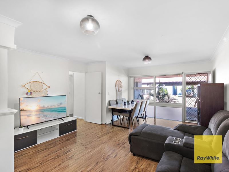 15B Calvert Way, Girrawheen