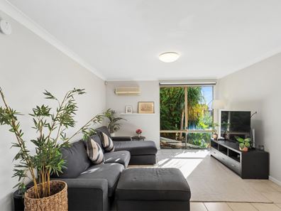 3/17 Bower Street, Scarborough WA 6019