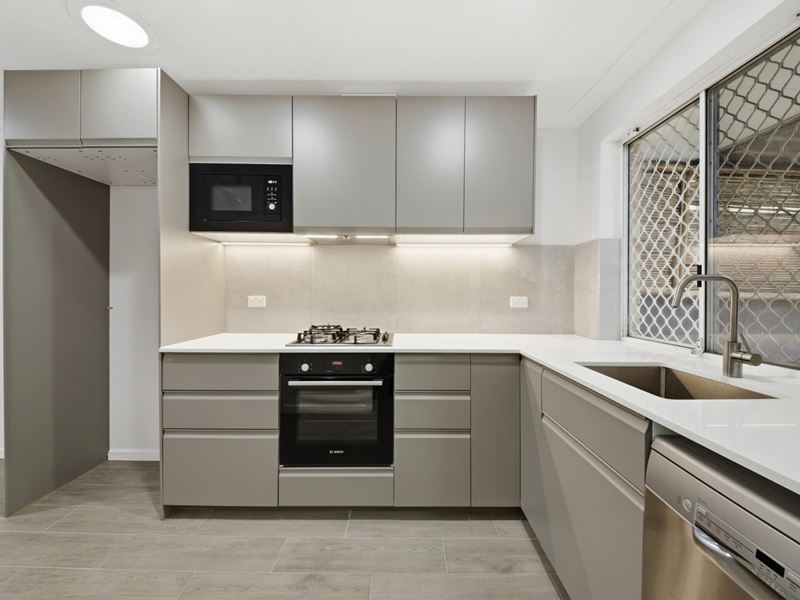 1/8 Newton Street, Bayswater WA 6053