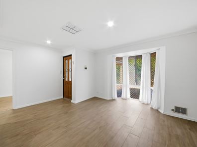 1/8 Newton Street, Bayswater WA 6053