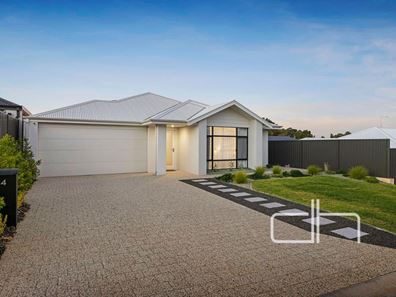 4 Rosmarino Drive, Landsdale WA 6065