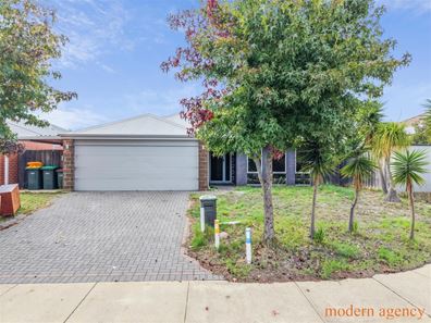 4 Aventurine parade, Wellard WA 6170