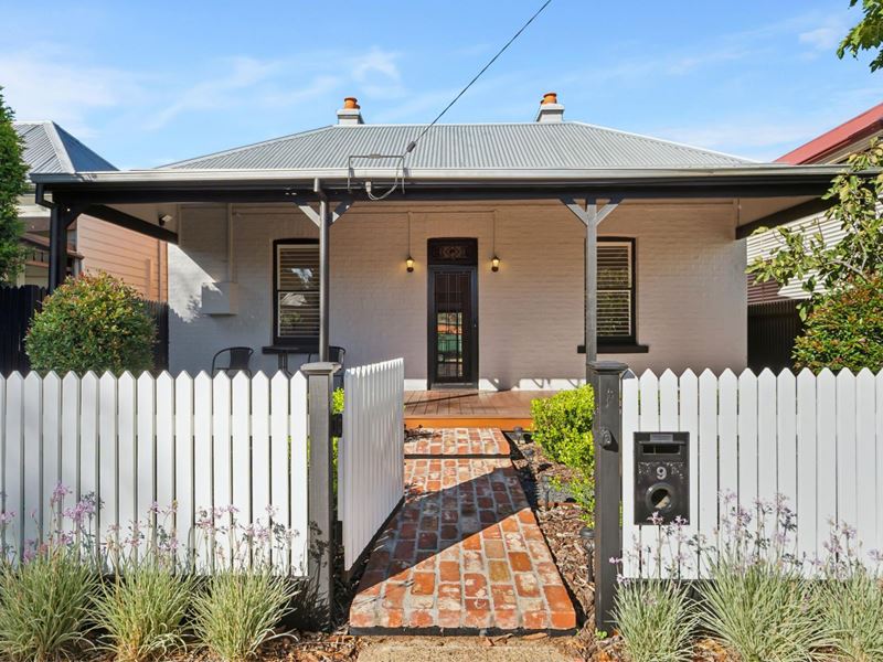 9 Turton Street, Guildford WA 6055