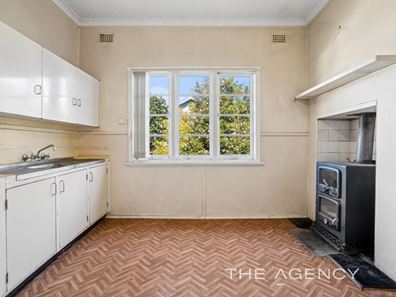 12 Atkinson Street South, Collie WA 6225