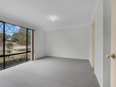 176 Waterhall Rd, South Guildford WA 6055
