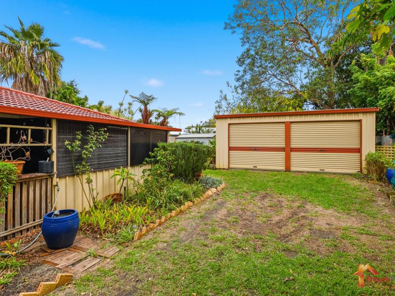 8 Raglan Close, Falcon