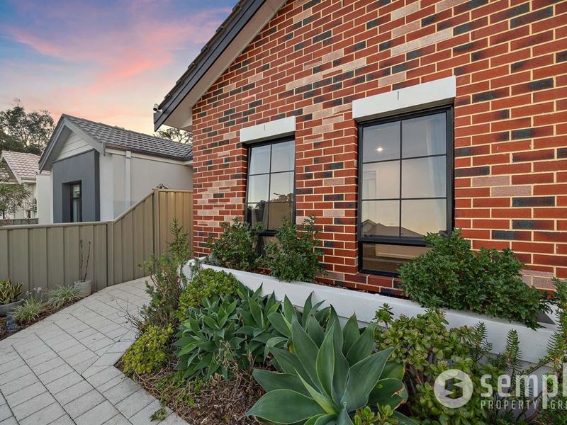 51 Kangaroo Avenue, Kwinana Town Centre