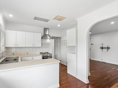 7 Verdun Street, Belmont WA 6104