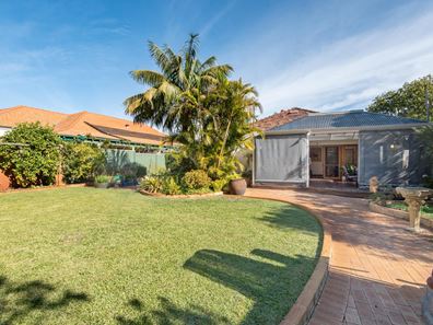 22 Hornsey Road, Floreat WA 6014