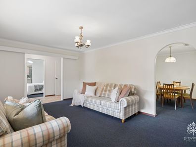25 Kathleen Road, Lesmurdie WA 6076