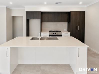 25 Malurus Way, Wellard WA 6170
