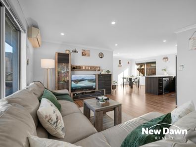 33 Greenslade Crescent, Ellenbrook WA 6069