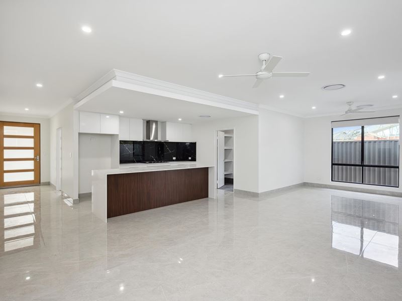 20 Farncomb Street, Byford WA 6122