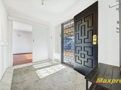8 Cowper Street, Lynwood WA 6147