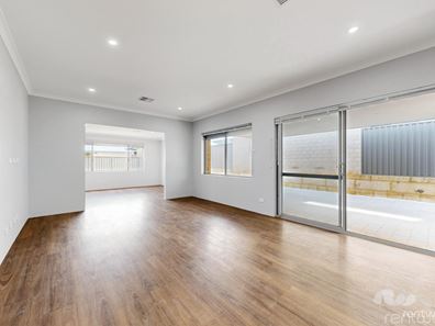 30 Ramsgate Ave, Wellard WA 6170