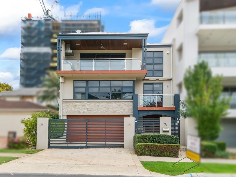 7B Moreau Mews, Applecross WA 6153