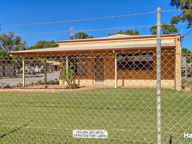 38 Vincent Street, Dongara WA 6525