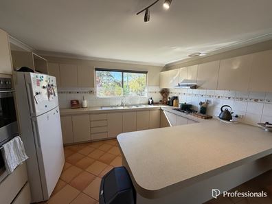 14 Sewell Drive, South Kalgoorlie WA 6430