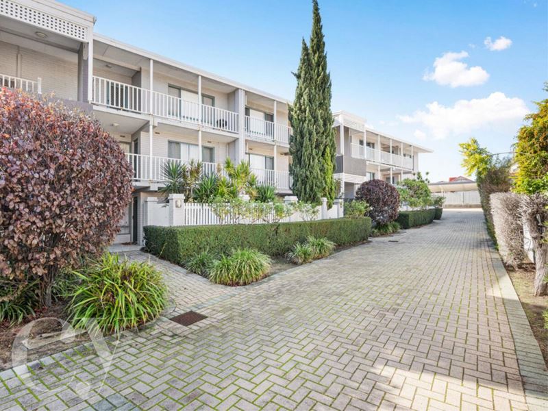 13/140 Melville Parade, Como WA 6152