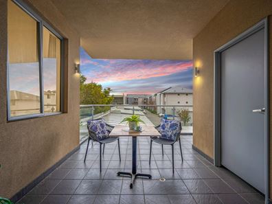 10/17 Harwood Place, West Perth WA 6005