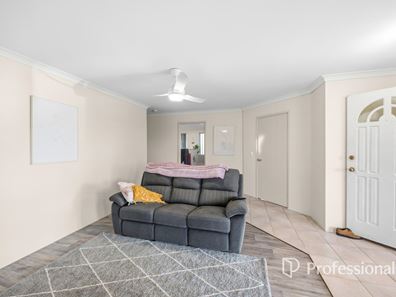 11 Emelia Place, Australind WA 6233