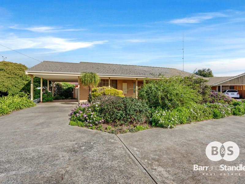 1/13 Young Street, Harvey WA 6220