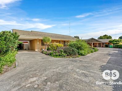 1/13 Young Street, Harvey WA 6220