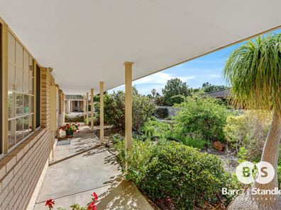 1/13 Young Street, Harvey WA 6220