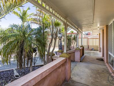 9 Gavarnie Way, Coodanup WA 6210