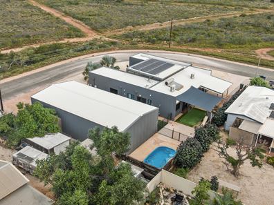 28 Hall St, Exmouth WA 6707