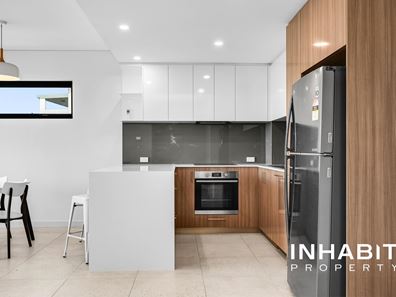 8/1 Davenport Road, Booragoon WA 6154