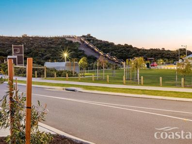 9 Moncrieff Parade, Golden Bay WA 6174