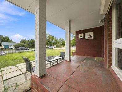 12 Grasmere Place, Kelmscott WA 6111