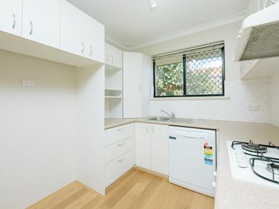 24 Sharon Drive, Carine WA 6020