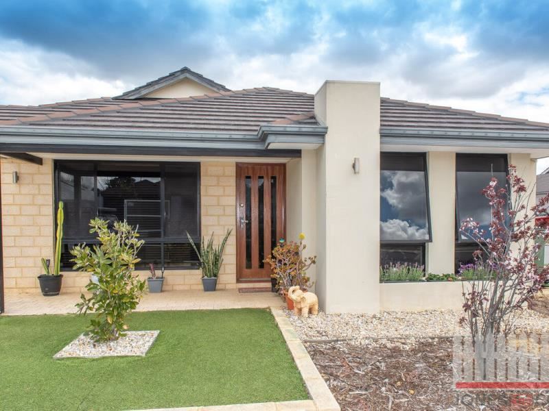 27 Cinnabar Bend, Aveley WA 6069