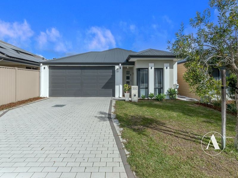 21 Ochre Street, Hilbert WA 6112