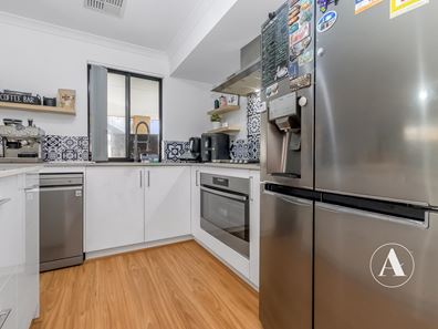 21 Ochre Street, Hilbert WA 6112