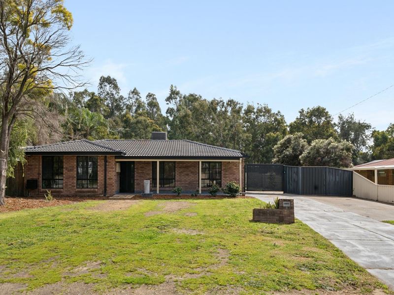 43 Guinivere Way, Camillo WA 6111