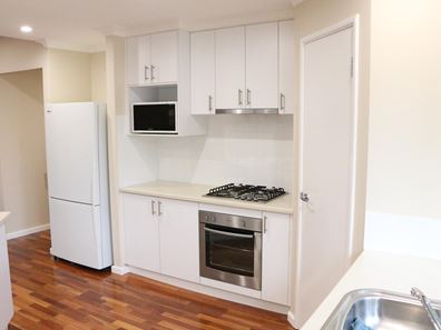 289A Fisher Street, Cloverdale WA 6105