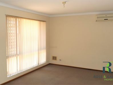1/27 Kitchener Road, Melville WA 6156
