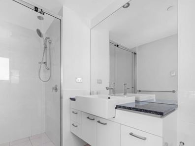70/181 Adelaide Terrace, East Perth WA 6004