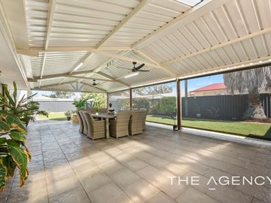 15 Mclarty Road, Shoalwater WA 6169