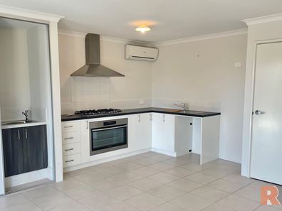 7A Nellie Green, Dudley Park WA 6210