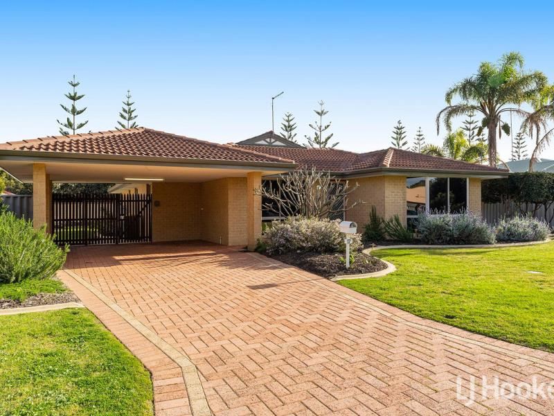 17 Lilac Green, Halls Head WA 6210