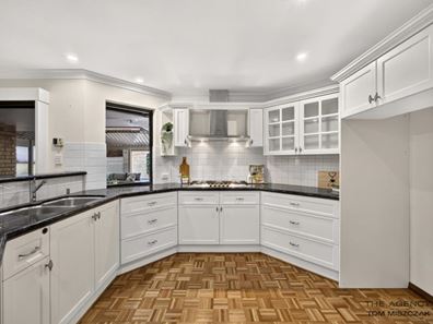 20 Palm Crest, Ballajura WA 6066
