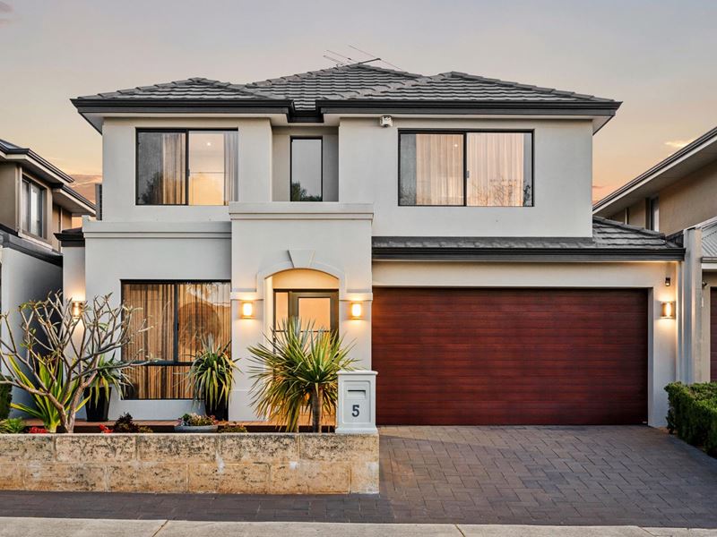 5 Wilmot Bend, Madeley WA 6065