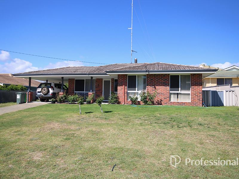 33 Wakefield Crescent, Australind WA 6233