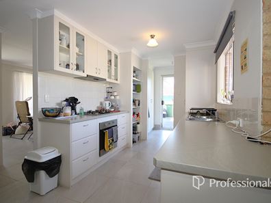 33 Wakefield Crescent, Australind WA 6233