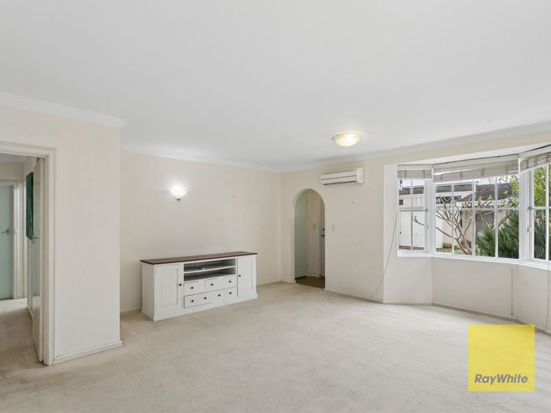 1/11 Drabble Road, Scarborough WA 6019